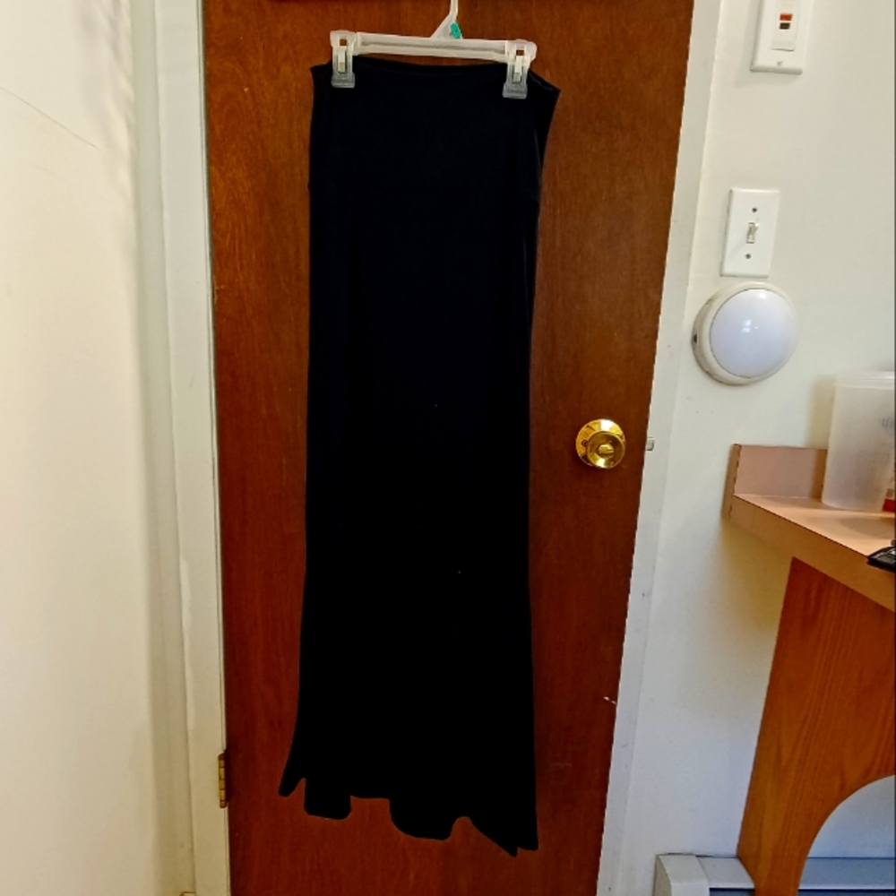Long strapless black dress